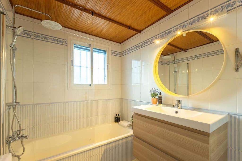 דירות סביליה Triana Deluxe By Valcambre מראה חיצוני תמונה