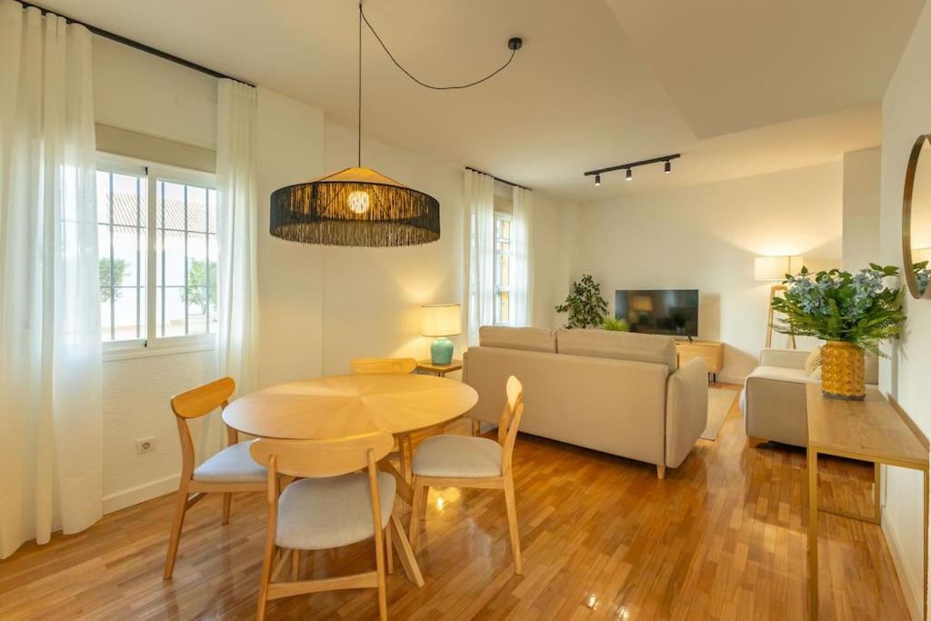 דירות סביליה Triana Deluxe By Valcambre מראה חיצוני תמונה
