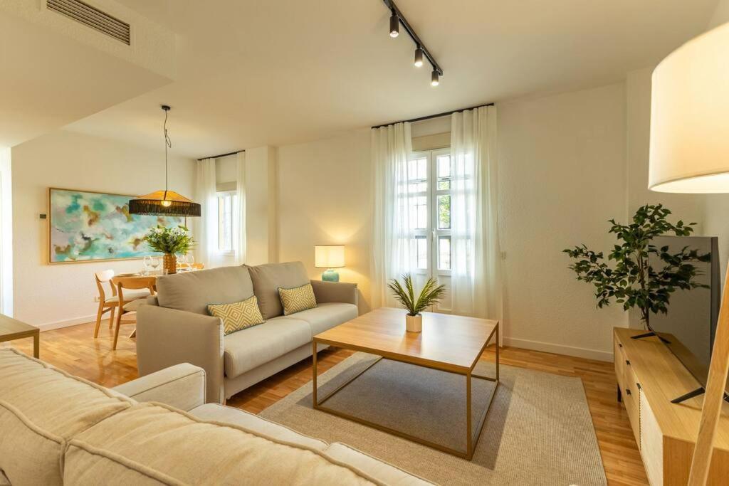 דירות סביליה Triana Deluxe By Valcambre מראה חיצוני תמונה